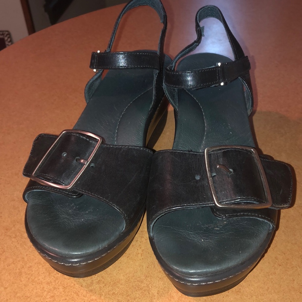 Dansko wedge with back strap